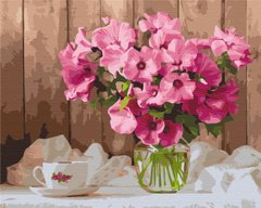 Картина по номерам: Розовые петунии на столе фото 1